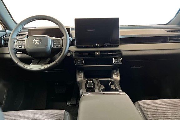 Toyota RAV4 5 of 20