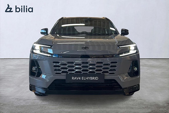 Toyota RAV4 6 of 20