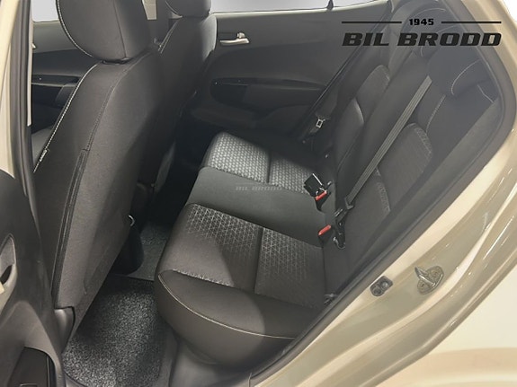 Kia Picanto 9 of 14