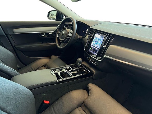 Volvo V90 11 of 19
