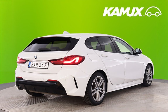 BMW 118i 4 of 5