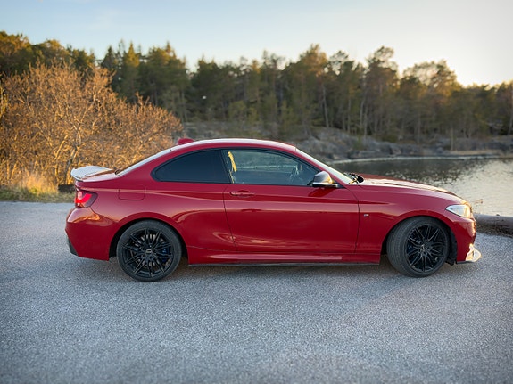 BMW M235i 6 of 8