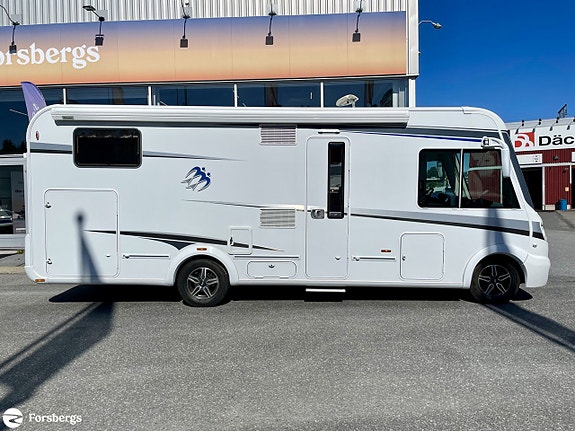 Knaus Sky 740 / LÅNGBÄDDAR / KAMKEDJA / TAKSÄNG / 2 Års GARANTI 2 of 21