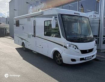 Knaus Sky 740 / LÅNGBÄDDAR / KAMKEDJA / TAKSÄNG