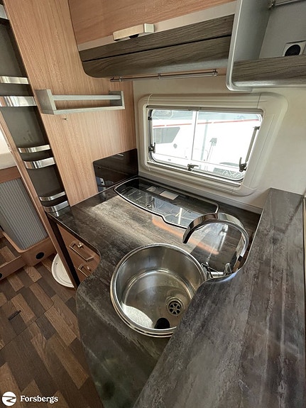 Knaus Sky 740 / LÅNGBÄDDAR / KAMKEDJA / TAKSÄNG / 2 Års GARANTI 11 of 21
