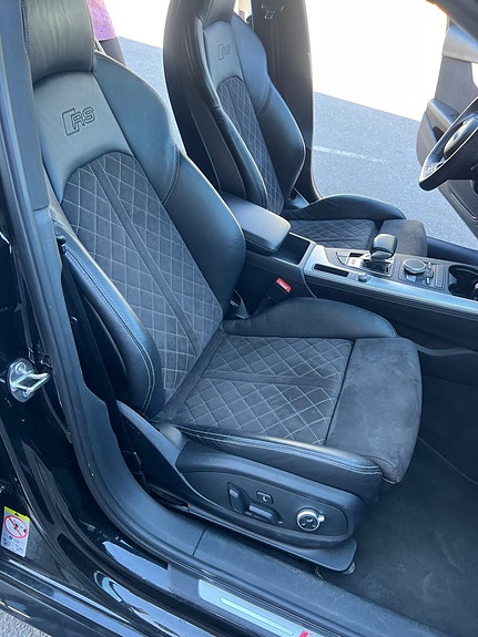 Audi RS4 15 of 17