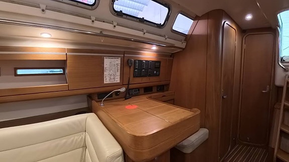 Dehler 45 - Fullutrustad Offshore racer / Semesterseglare 5 of 5