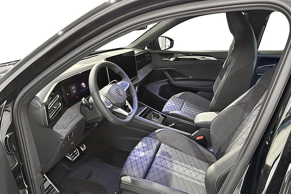 Volkswagen Tiguan 6 of 8