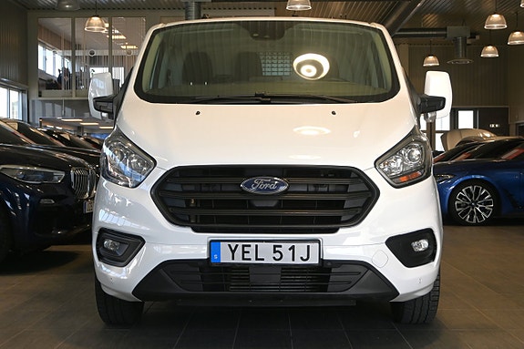 Ford Transit Custom 5 of 5