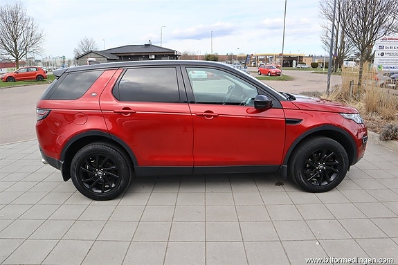 Land Rover Discovery 16 of 27