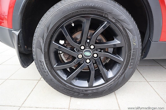 Land Rover Discovery 14 of 27