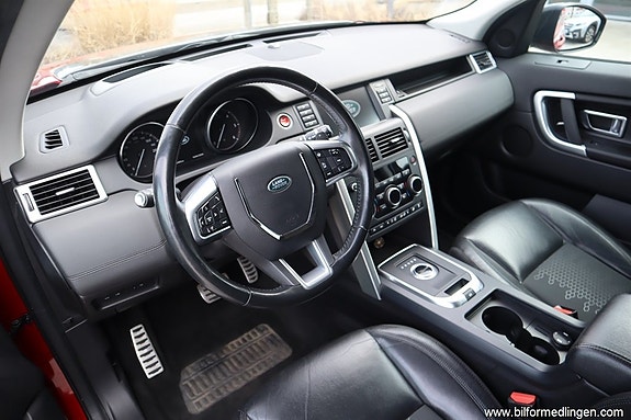 Land Rover Discovery 7 of 27