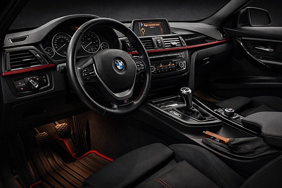 BMW 320d 5 of 5