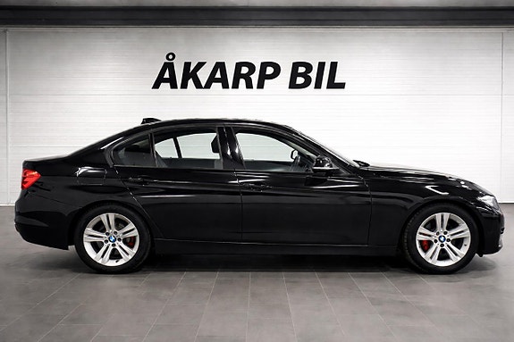 BMW 320d 3 of 5