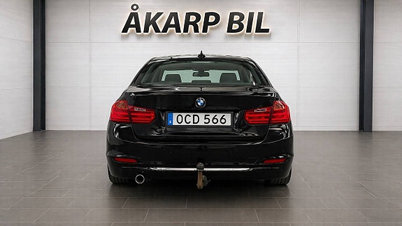 BMW 320d 10 of 11