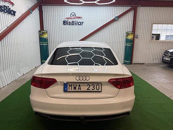 Audi A5 9 of 18