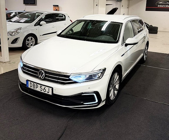 Volkswagen Passat 4 of 5