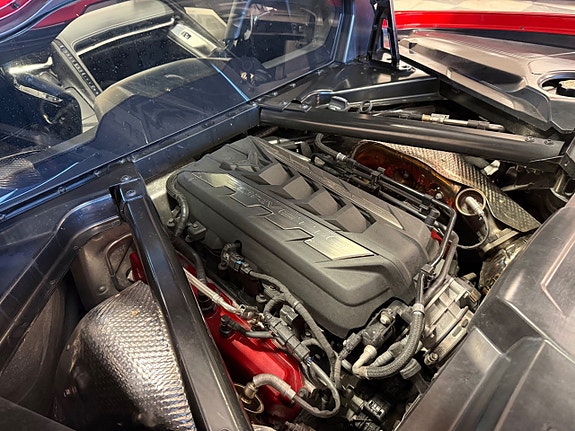Chevrolet Corvette 22 of 24