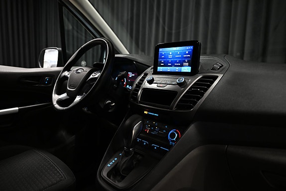 Ford Transit Connect 29 of 29