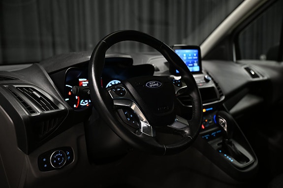 Ford Transit Connect 27 of 29