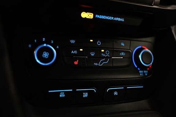 Ford Transit Connect 21 of 29