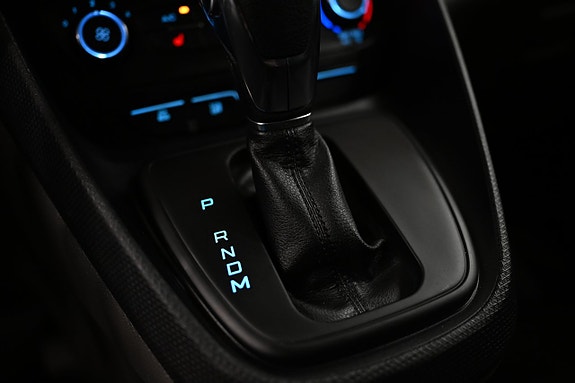 Ford Transit Connect 20 of 29