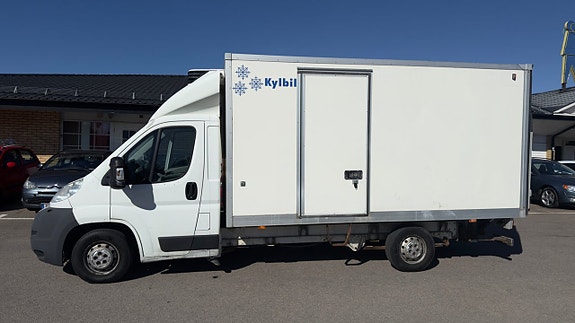 Peugeot Boxer 2 of 12