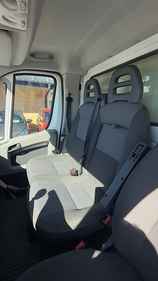 Peugeot Boxer 9 of 12