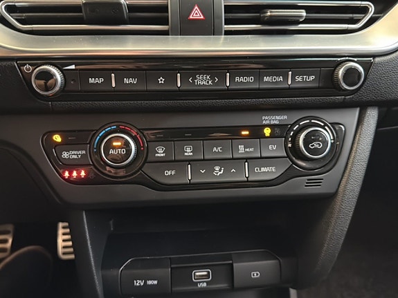Kia Niro 13 of 17