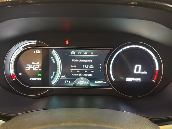 Kia Niro 10 of 17