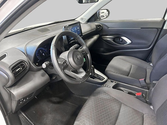 Toyota Yaris Cross 13 of 18