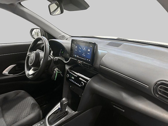 Toyota Yaris Cross 9 of 18