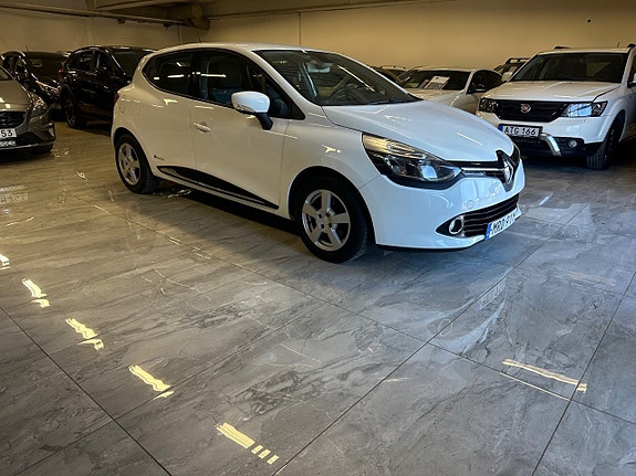 Renault Clio 2 of 18
