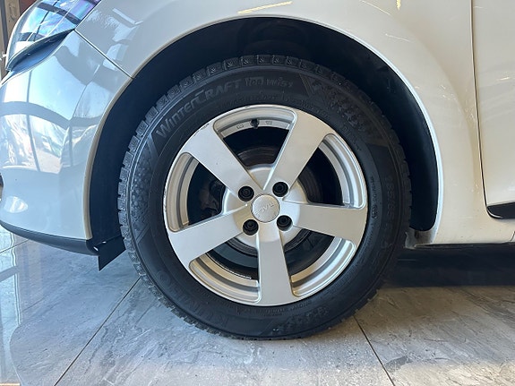Renault Clio 7 of 18