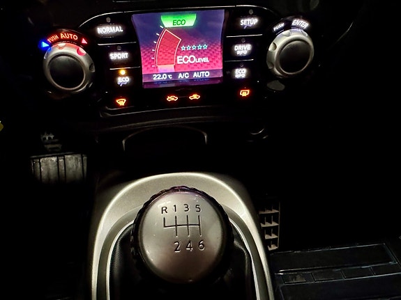 Nissan Juke 10 of 12