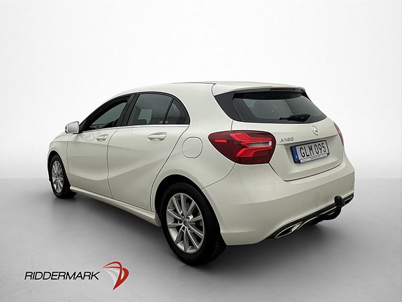 Mercedes-Benz A180 4 of 5
