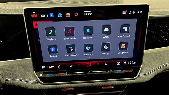 Volkswagen Passat 9 of 24