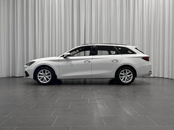 Seat Leon 2 of 5