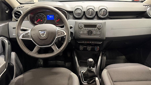 Dacia Duster 10 of 14