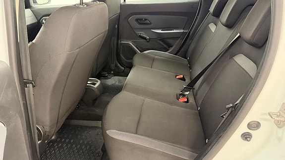 Dacia Duster 11 of 14