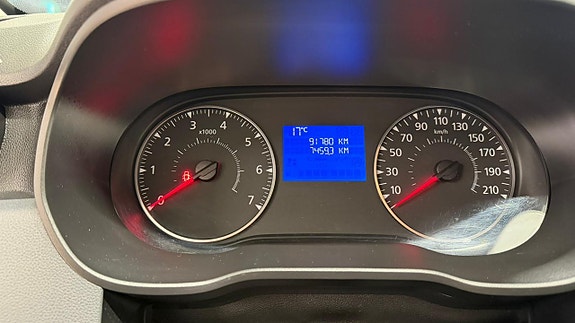 Dacia Duster 14 of 14