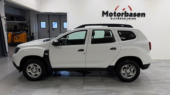 Dacia Duster 2 of 14