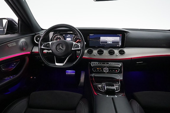 Mercedes-Benz E200 14 of 22