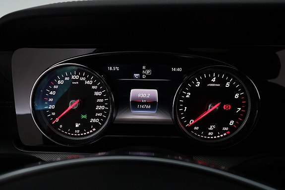 Mercedes-Benz E200 19 of 22
