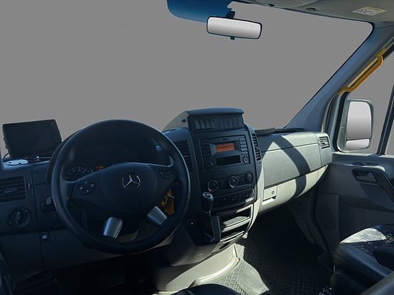 Mercedes-Benz Sprinter 316 14 of 25