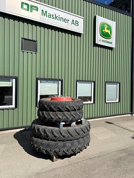 Radodlingshjul 270/95X32 300/95X46