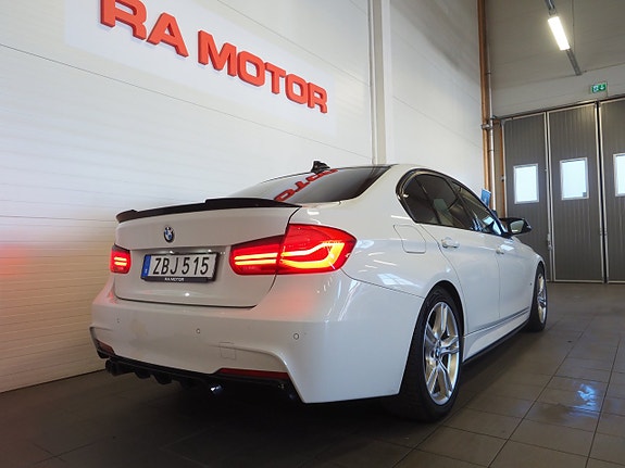 BMW 330e 6 of 21