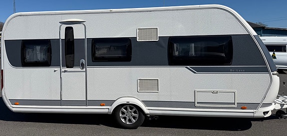 Hobby 495 UL DE luxe Solcell/Mover/Förtält