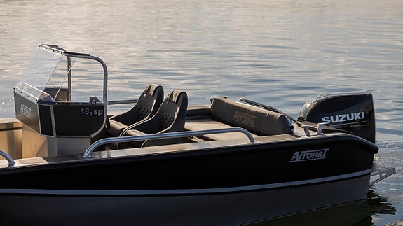 ARRONET 18 5 SP - Suzuki DF 115 BTGL STEALTH -26 6 of 11