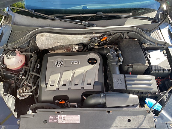 Volkswagen Tiguan 5 of 5